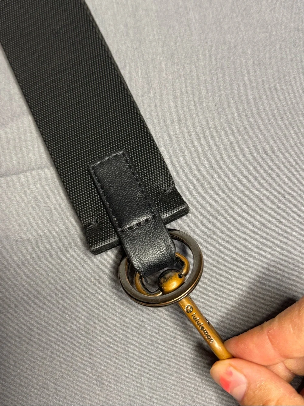 Lululemon Never Lost Keychain Black On Black Gold Silver Hardware